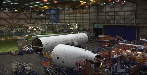 Video: Building the 787-9 Dreamliner