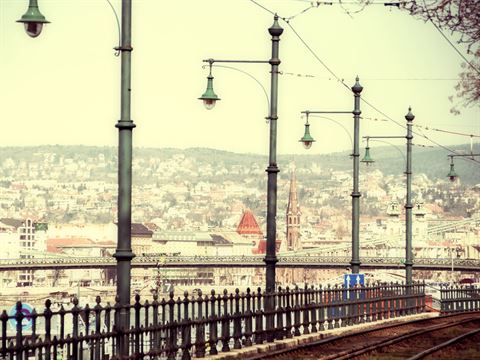Budapest_Parallax