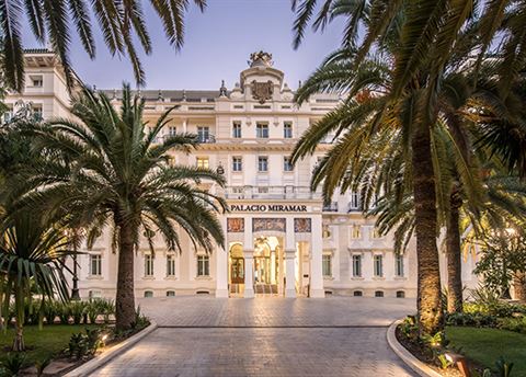 where to stay-The Gran Hotel Miramar